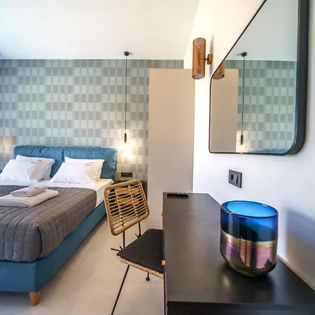Naval Villa-panoramic With Heated Pool On The Roof Gerani (Chania)