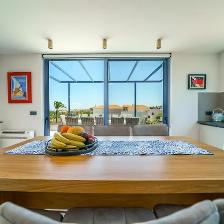 Naval Villa-panoramic With Heated Pool On The Roof Gerani (Chania)