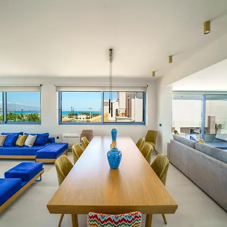 Naval Villa-panoramic With Heated Pool On The Roof * Gerani (Chania)